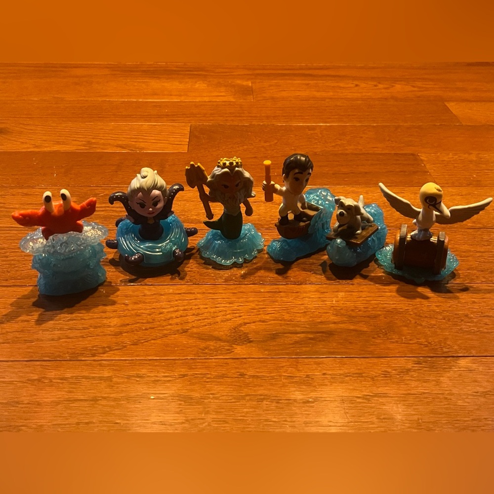 6- McDonald Little Mermaid-King Triton, Ursula, Prince Eric, Max, Scuttle, Seba